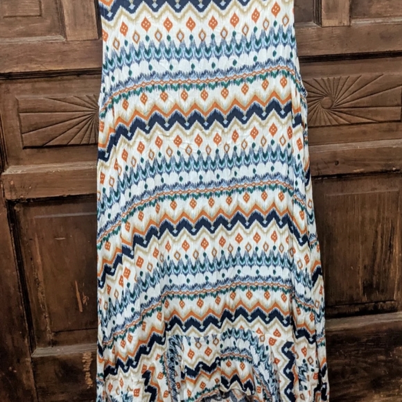Umgee Dress, size medium, beaded details - Picture 4 of 4